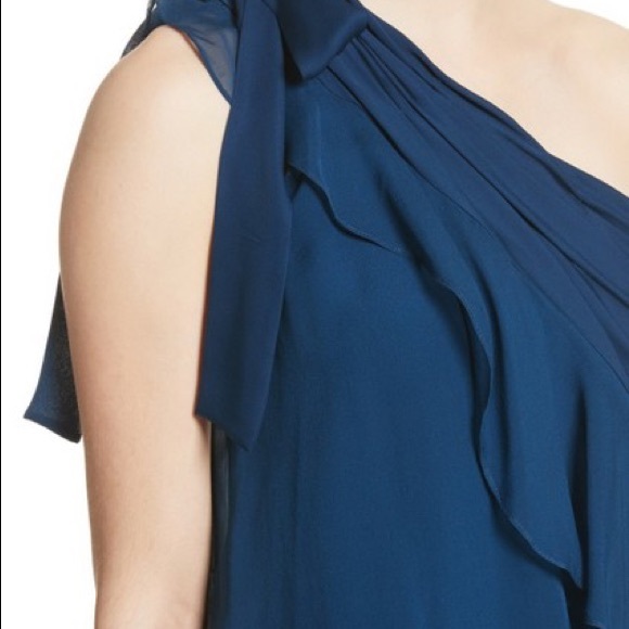 Cinq a Sept Blue Silk one Shoulder top S - Picture 3 of 6